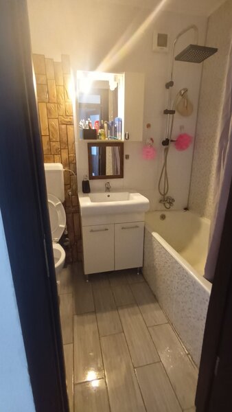 Drumul Taberei- 3 camere cu centrala termica si boxa